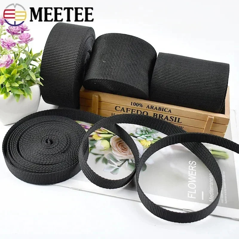 Schwarzes Nylon-Gurtband 20-100 mm für Taschen und Sicherheitsgurte