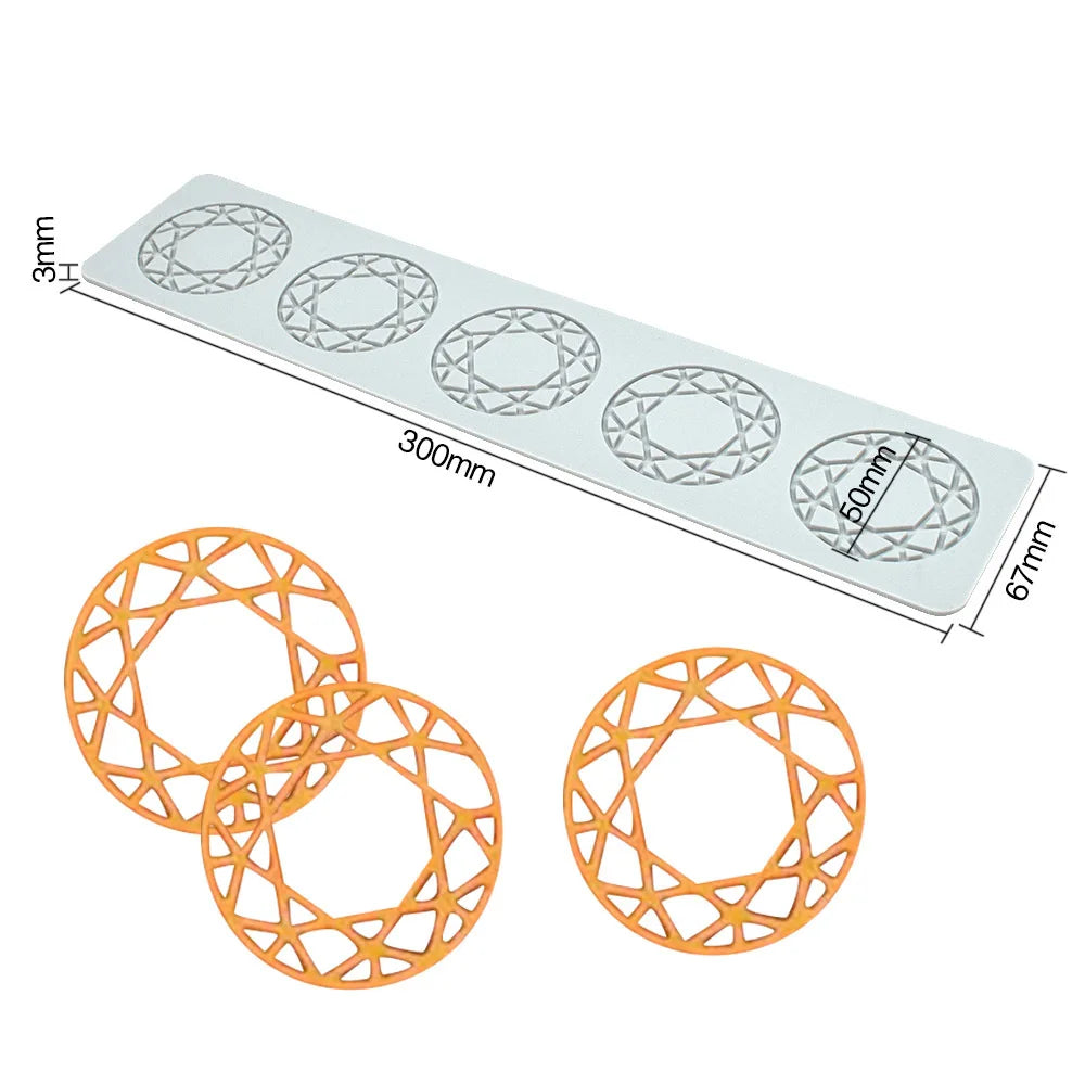 Vielseitige Silikon Kuchenform für dekorative Spitzen und Muster