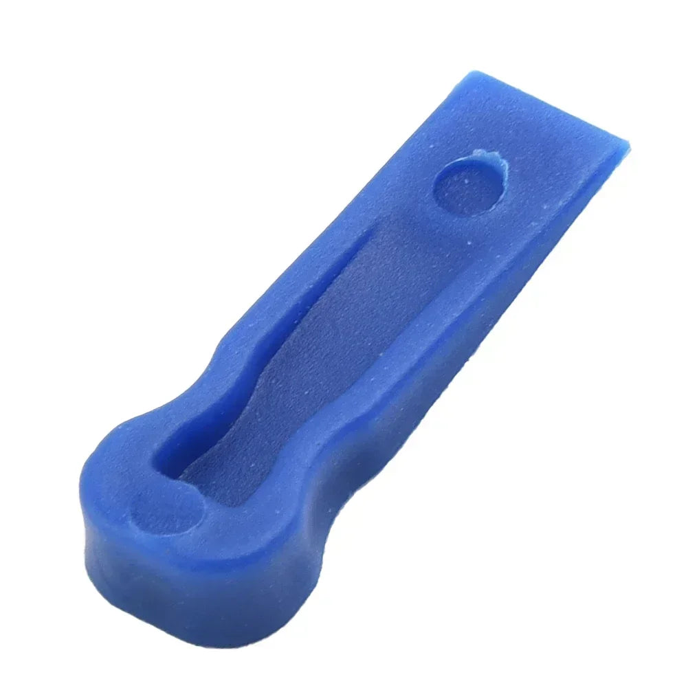 Praktisches Set mit 100 Kunststoff Fliesenkeil-Spacern für präzise Verlegung