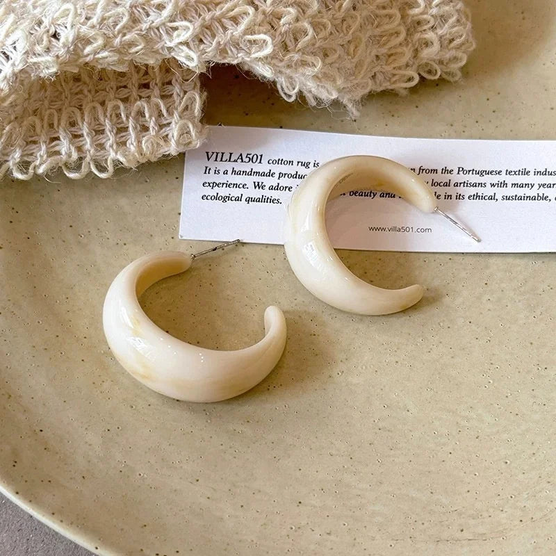 Retro C-förmige Acryl Ohrstecker mit Leopardenmuster für Damen