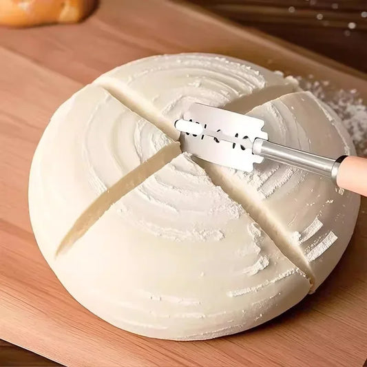 Edelstahl Teigschneider für Brot - Gebäck – 5 Klingen, Holzgriff