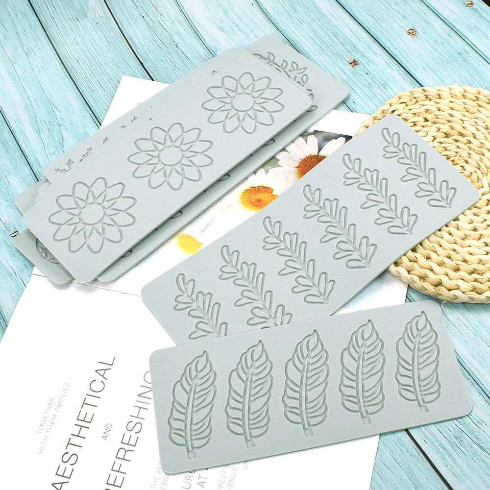 Vielseitige Silikon Kuchenform für dekorative Spitzen und Muster