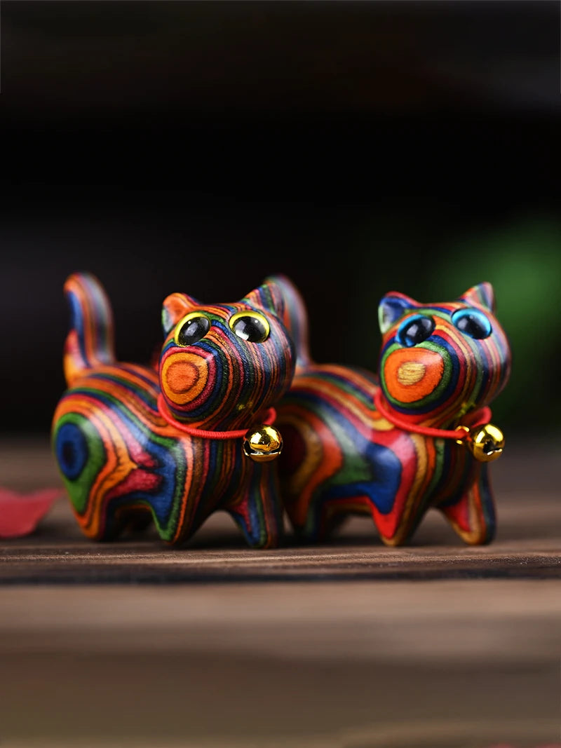 Handgeschnitzte Tierfiguren aus Naturholz – Katze & Hund Miniatur Deko