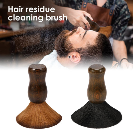 Weiche Haarbürste mit Holzgriff für sanftes Styling und Reinigung im Friseursalon