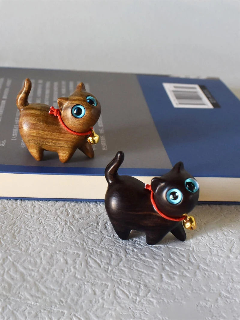 Handgeschnitzte Tierfiguren aus Naturholz – Katze & Hund Miniatur Deko