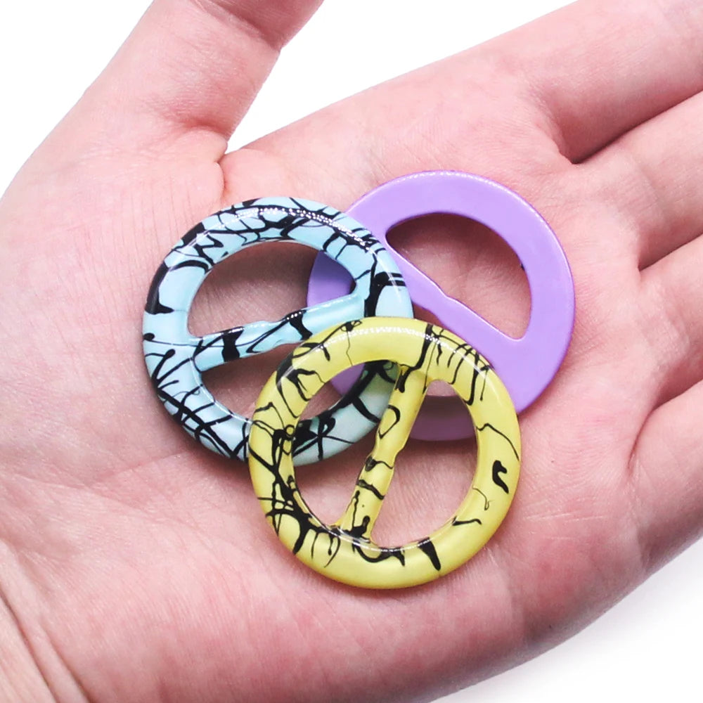 Modische T-Shirt Clips 2,5/3 cm in gemischten Farben aus Harz