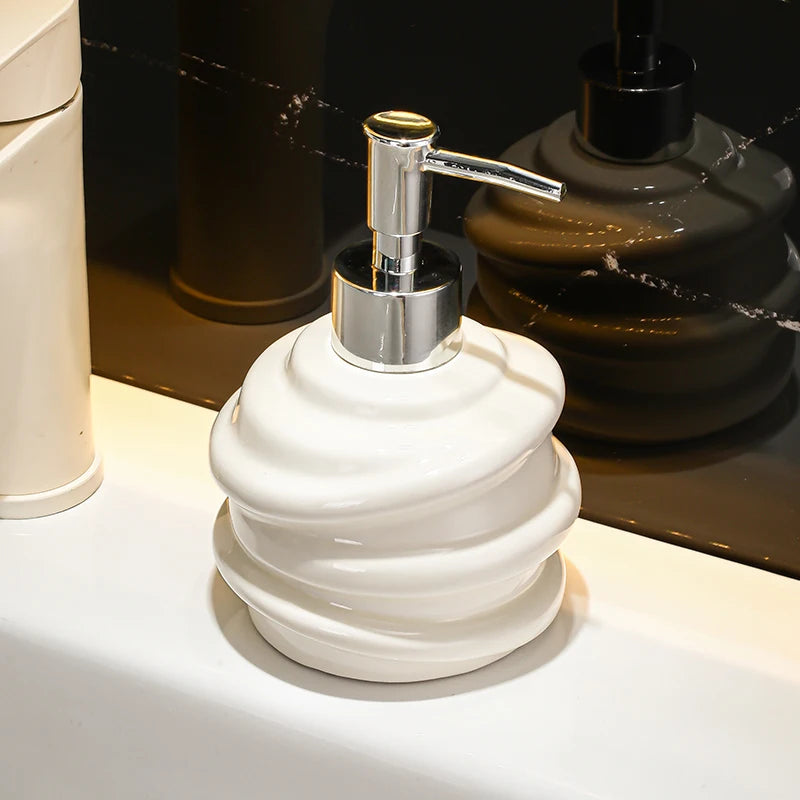 Keramik Seifenspender 300 ml für flüssige Seife