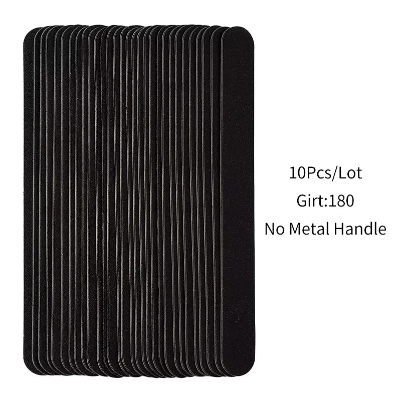 Praktisches Set mit austauschbaren Nagelfeilen für gepflegte Hände