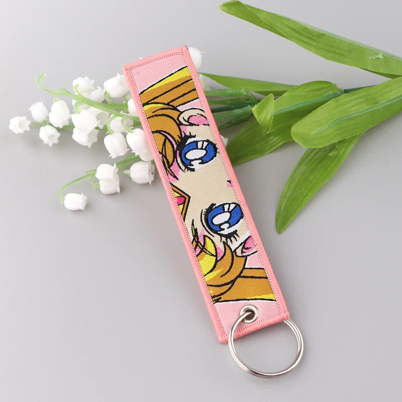 Anime Stickerei Schlüsselanhänger 13x3cm Cartoon Zubehör Geschenk
