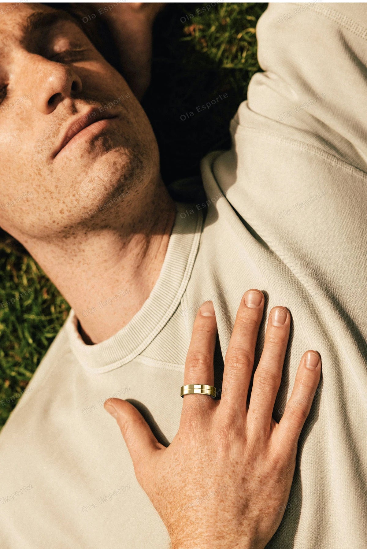 Wasserdichter Smart Ring mit Herzfrequenz und Blutdruck Sensor