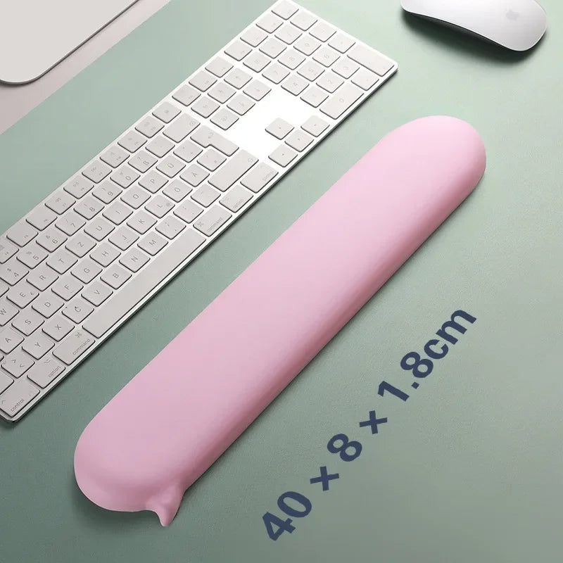 Kawaii Silikon Mauspad mit Handgelenkauflage ergonomisch 140x80x18 mm