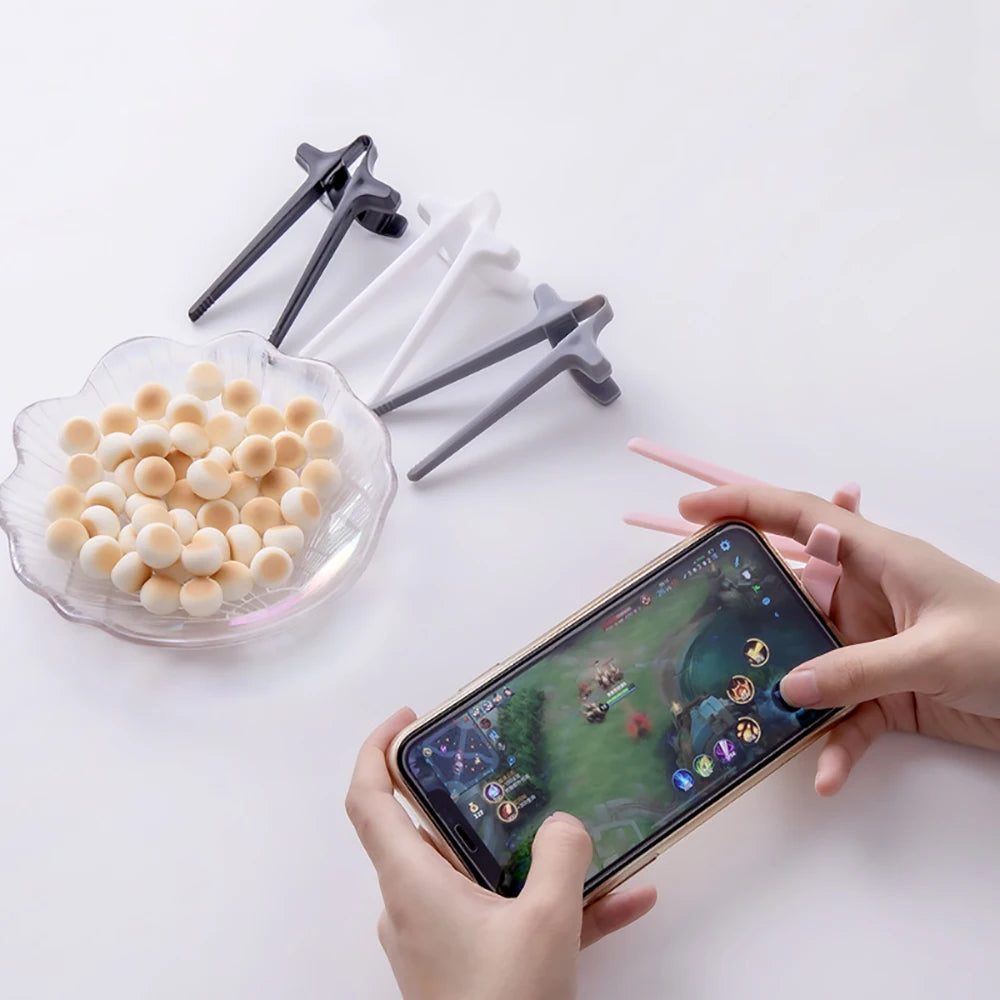 Praktische Finger Essstäbchen Halter für Snacks Gaming Training
