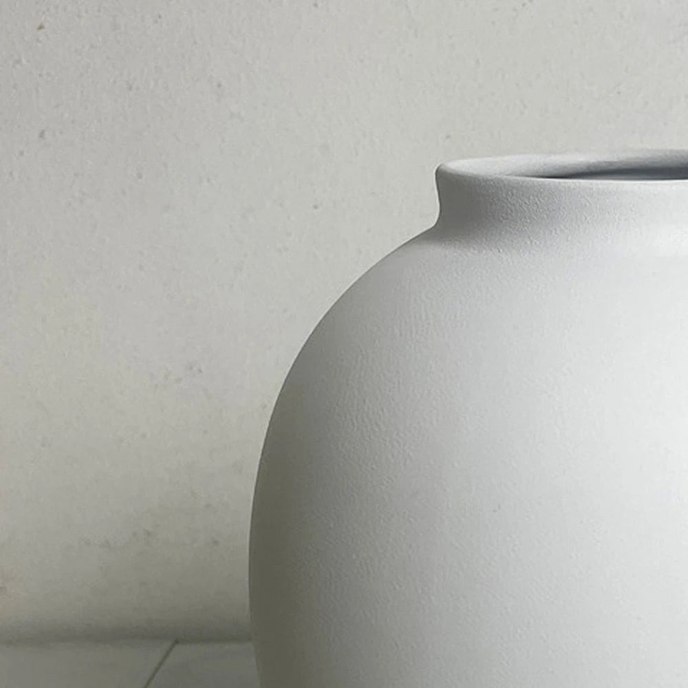 Moderne dekorative Metallvase f r Wohnzimmer und Esstisch