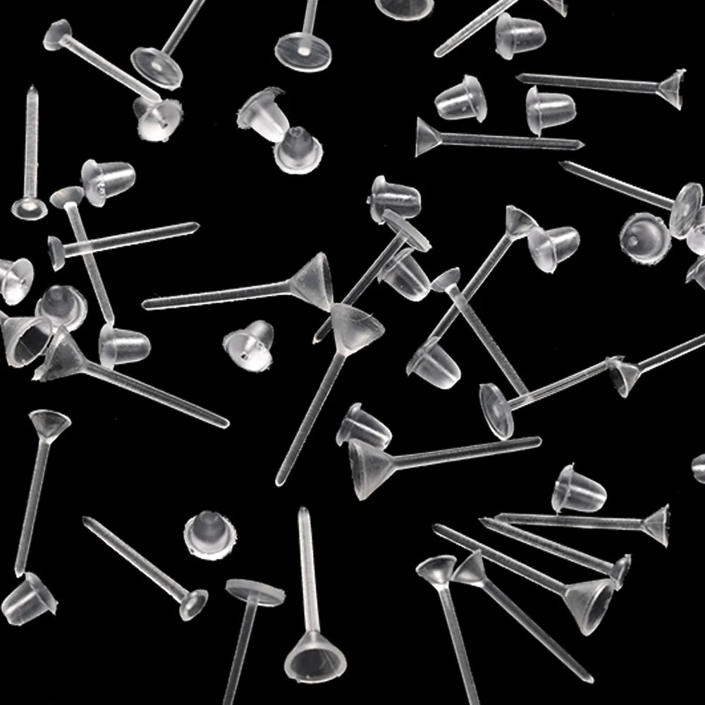 Klar transparente Ohrstecker aus flexiblem Kunststoff für empfindliche Ohren