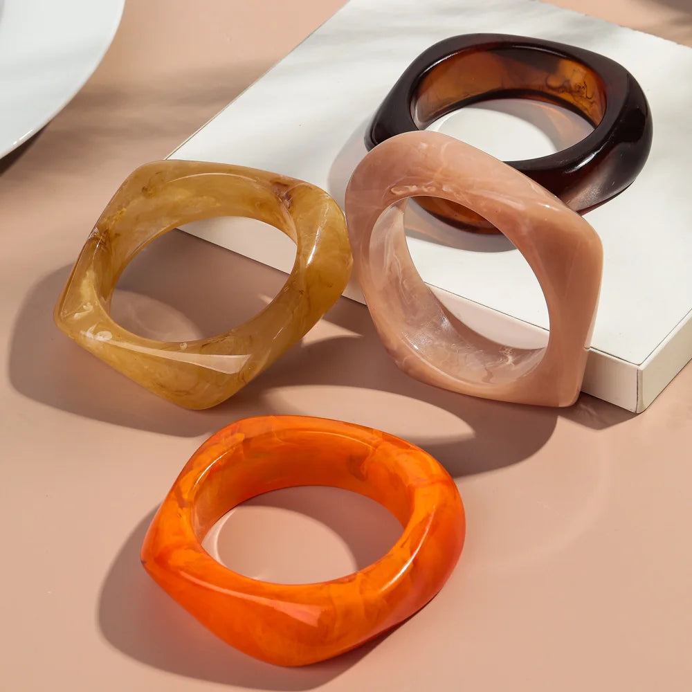 Vintage Acryl geometrischer klobiger Armreif für Damen modisches Schmuck