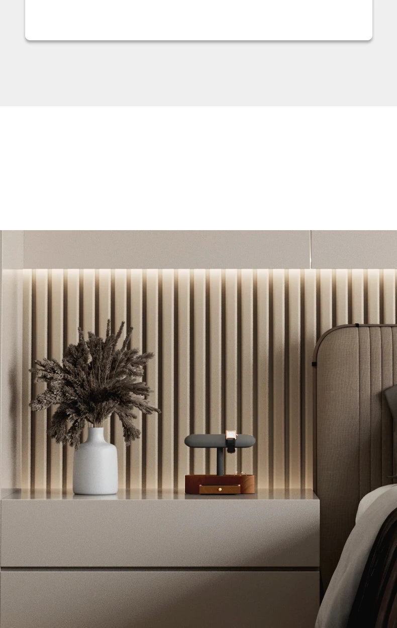 Praktischer Schmuck Organizer aus Holz mit vielseitigen Haltern