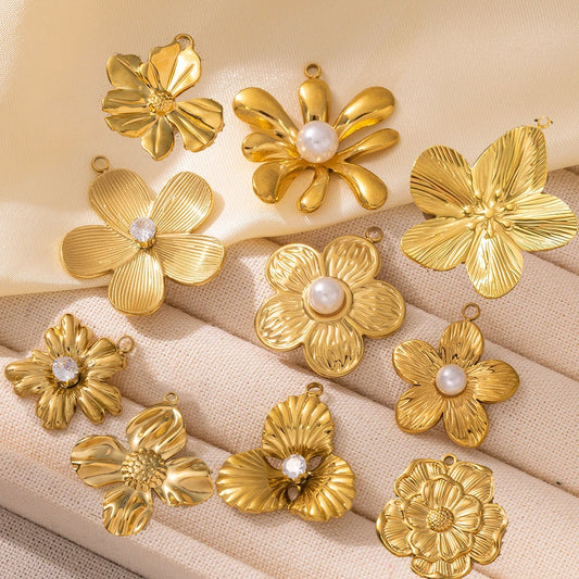 Edelstahl Blumen Charms für DIY Schmuckherstellung in Gold oder Stahl