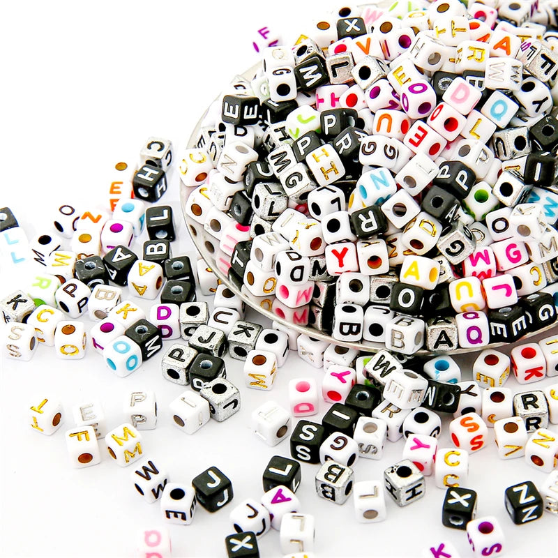 6x6mm Quadratische Acryl Alphabet Perlen für DIY Schmuck Basteln
