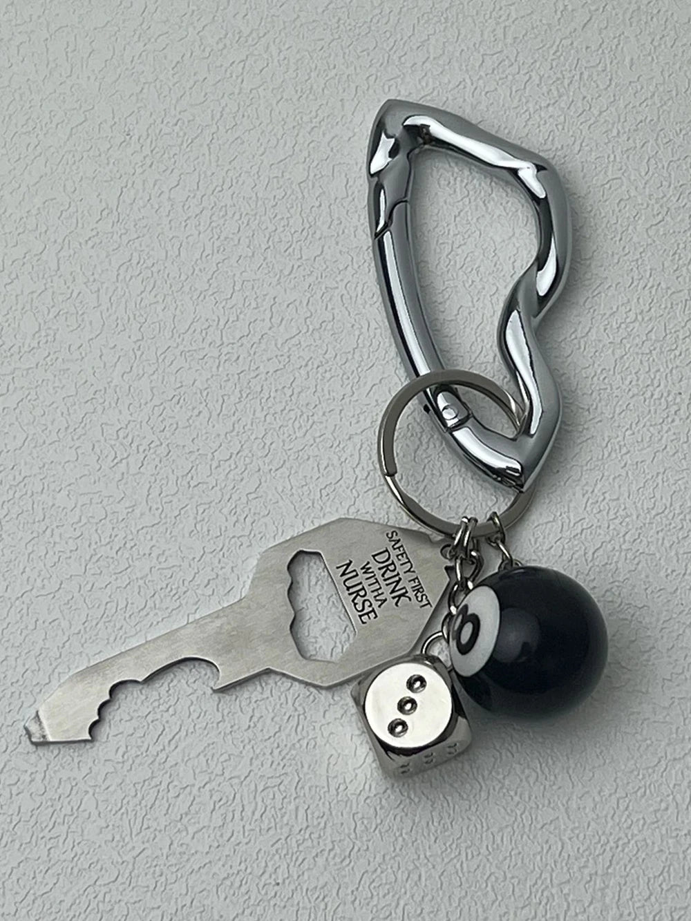 Y2K Punk Karabiner Schlüsselanhänger Stern Oval Axtförmiger Gothic Stil