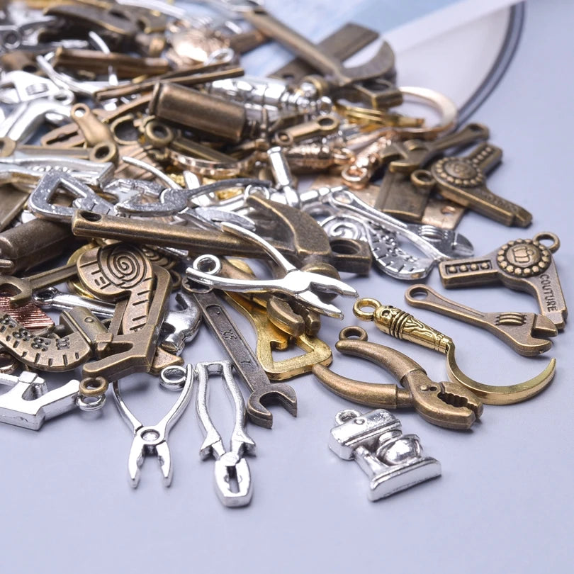 20 Stück Steampunk Charms für individuelle Schmuckkreationen