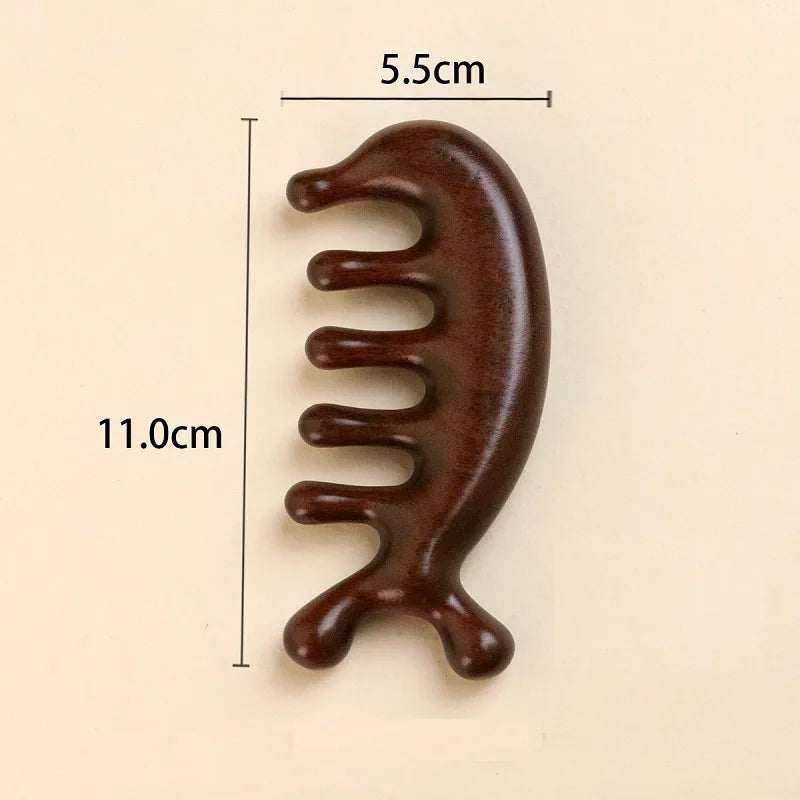 Entspannender Holz Massagekamm für Kopfhaut und Haarpflege