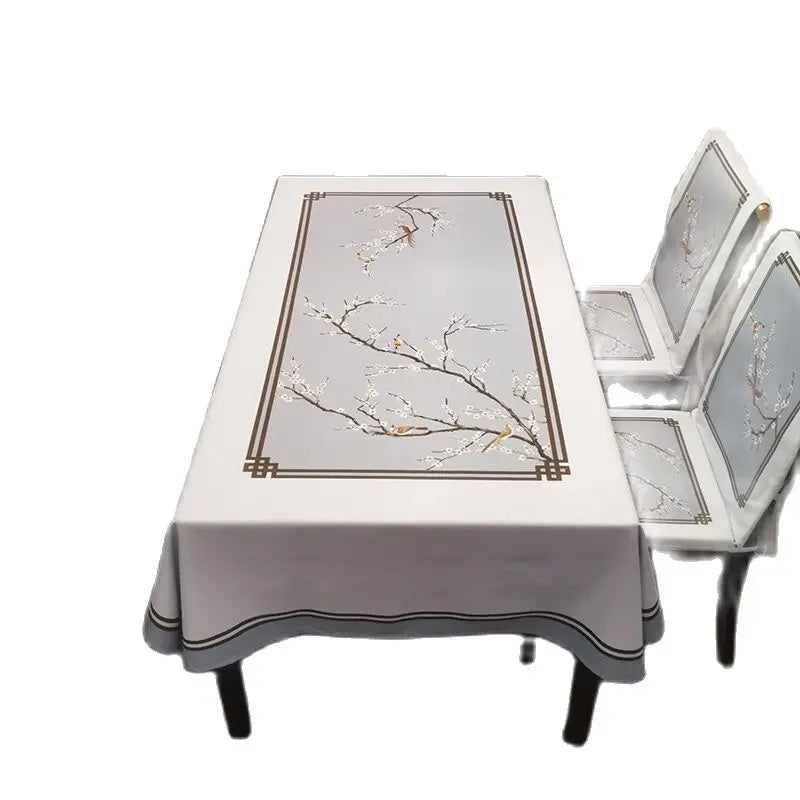 Vielseitige rechteckige Tischdecke schützt Tische stilvoll und zuverlässig