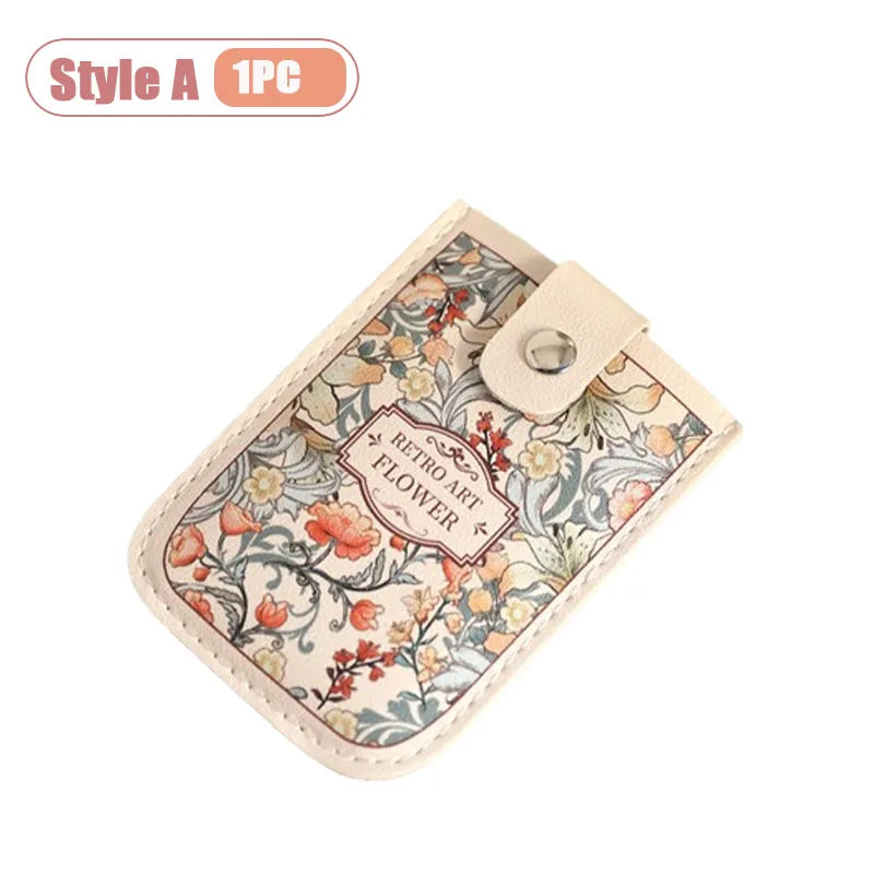 Kartenetui mit Vintage-Blumenmuster und mehreren Fächern für Damen