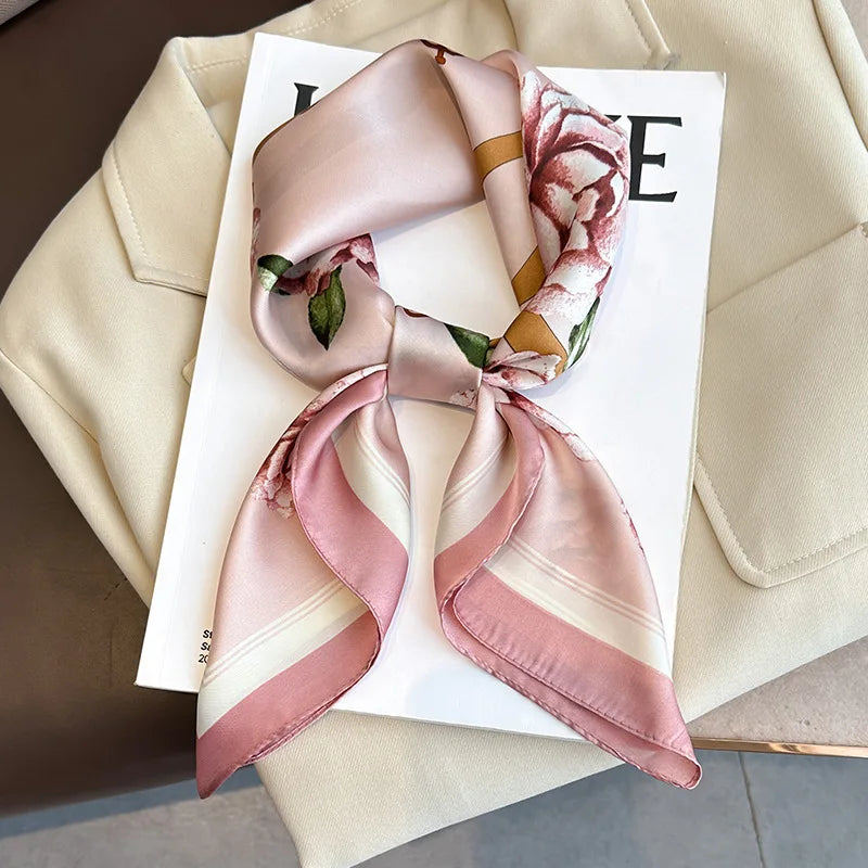 Vielseitiger 70x70 cm Damen Schal aus seidigem Polyester – stilvoll - leicht