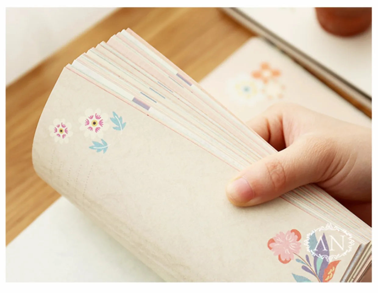 Retro-Notizbuch mit Blumenmotiv – Hardcover Tagebuch-Yabubest - Home & More