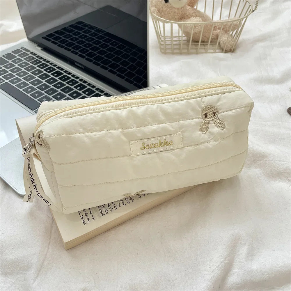 Praktische Kosmetiktasche aus weichem Baumwollstoff für Damen