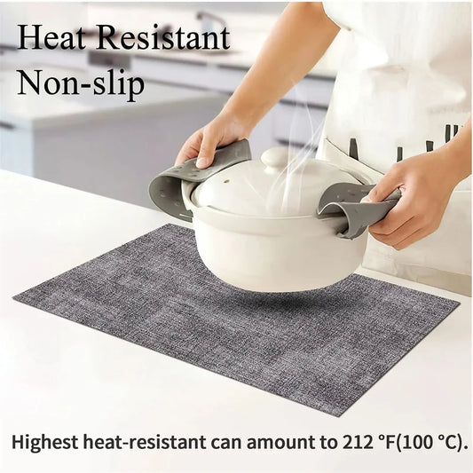 Schützende Kunstleder Tischmatte für Esstisch und Kaffeetassen