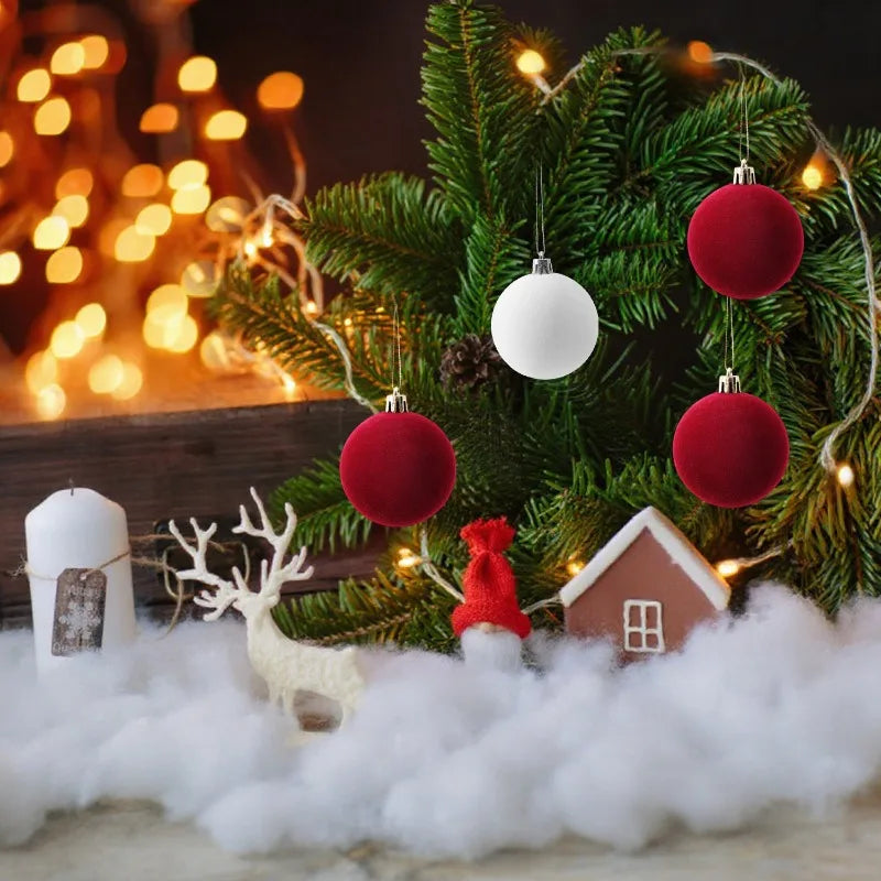 Dekorative Samt Weihnachtskugeln 6 cm 30 Stück in Weinrot