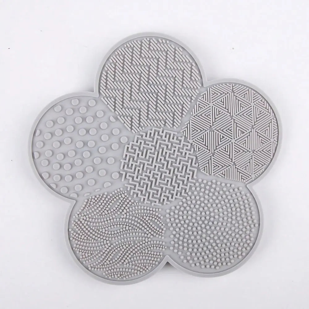 Silikon Reinigungsmatte für Make up Pinsel Blumenform mit Saugnapf-Yabubest - Home & More