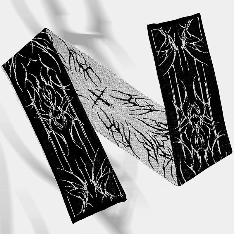 Warmer gestrickter Winterschal mit kreativem Muster und Quasten