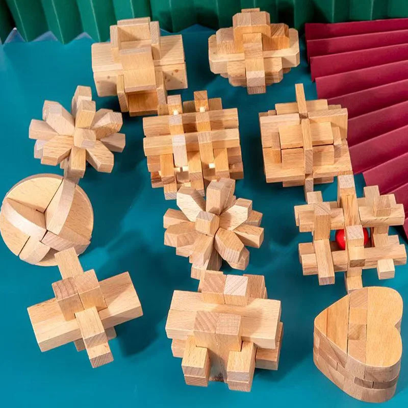 Klassisches 3-teiliges Holzpuzzle für Gehirnjogging