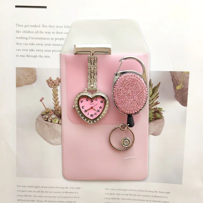 Funkelnde rosa Krankenschwester Taschenuhr mit Diamanten - praktischem Stifthalter
