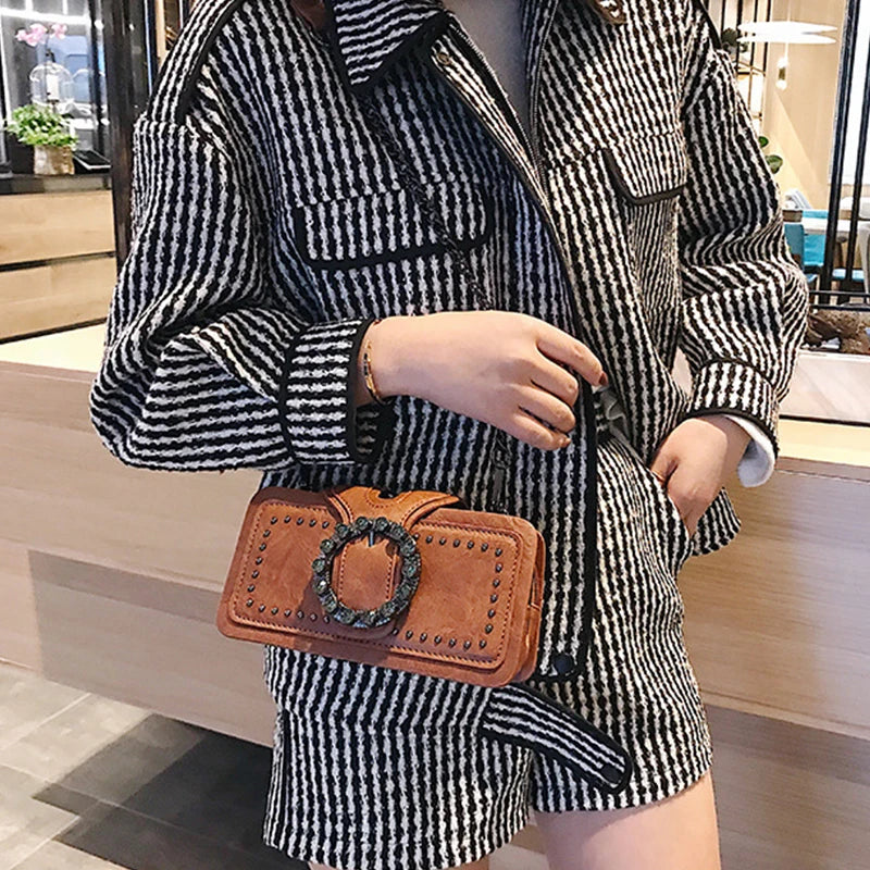 Vintage Runde Umhängetasche mit Strass Nieten für Damen