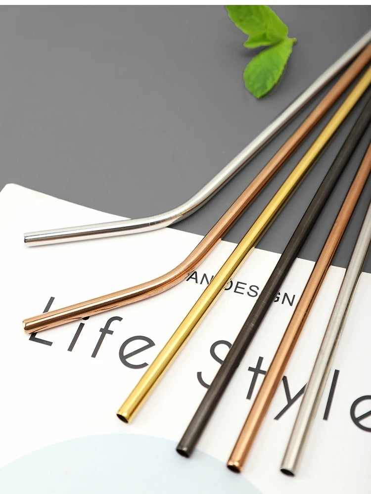 Wiederverwendbare Edelstahl Trinkhalme und Löffel mit Bürste