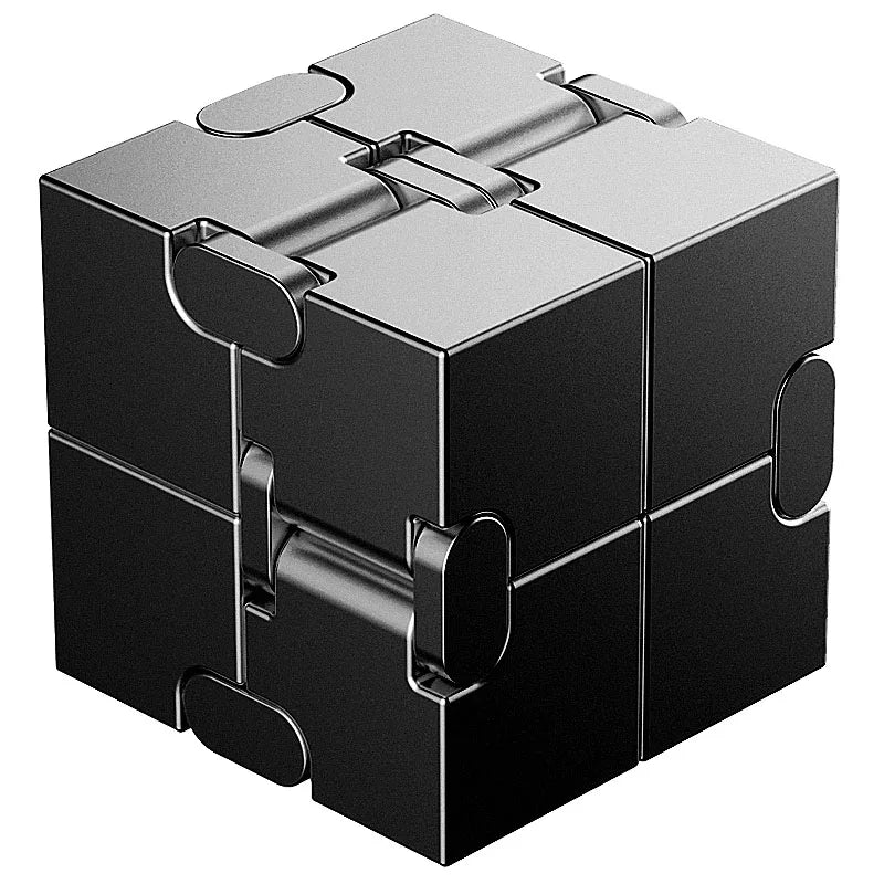 Tragbarer Metall Magic Cube Dekompressionsspielzeug für Kinder Erwachsene