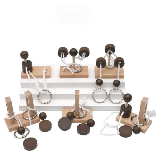 Kleines hölzernes Denkspiel Puzzle IQ Spiel Geschenk für Kinder und Erwachsene