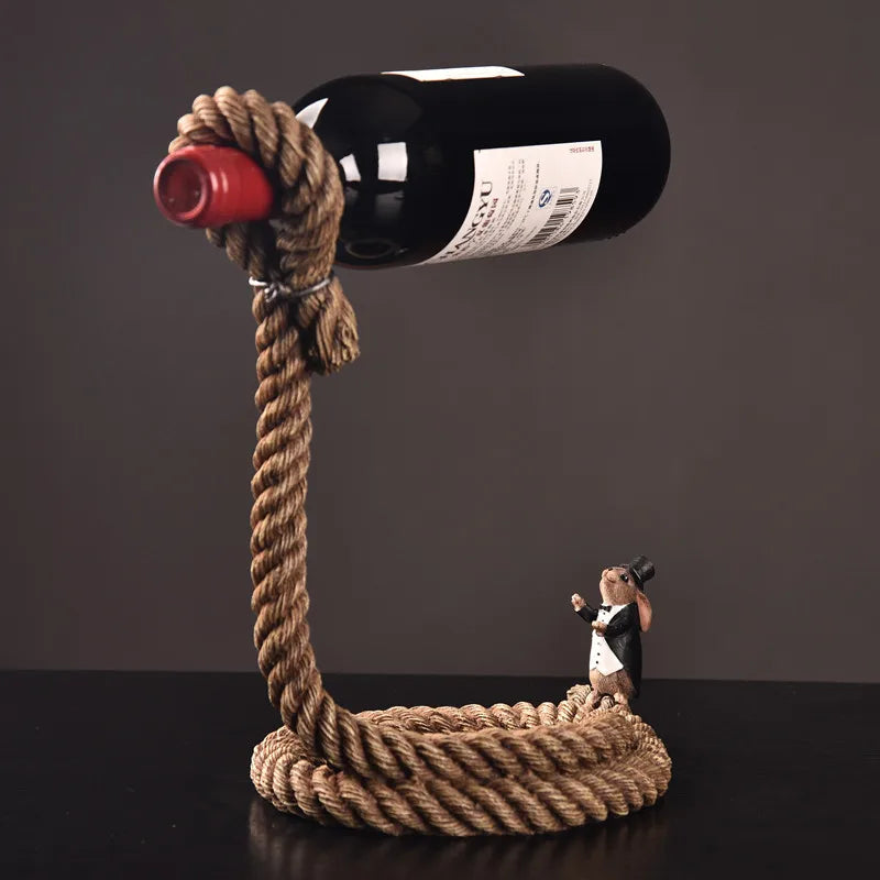 Kreatives Seil Weinregal als stilvolle Wohn und Bardekoration