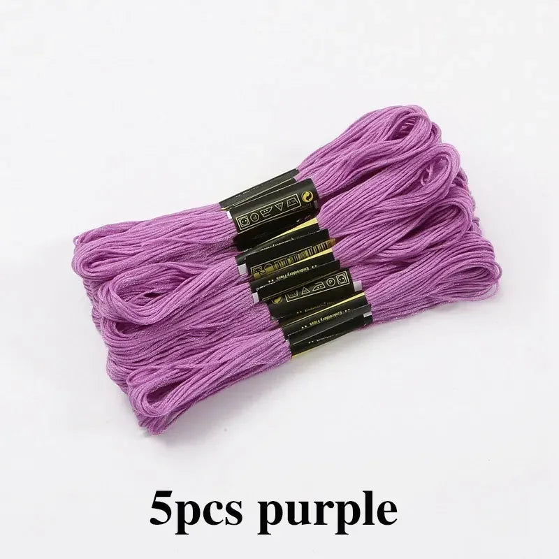 Vielseitiges Stickgarn Mix Farben für Kreativprojekte und Handarbeiten