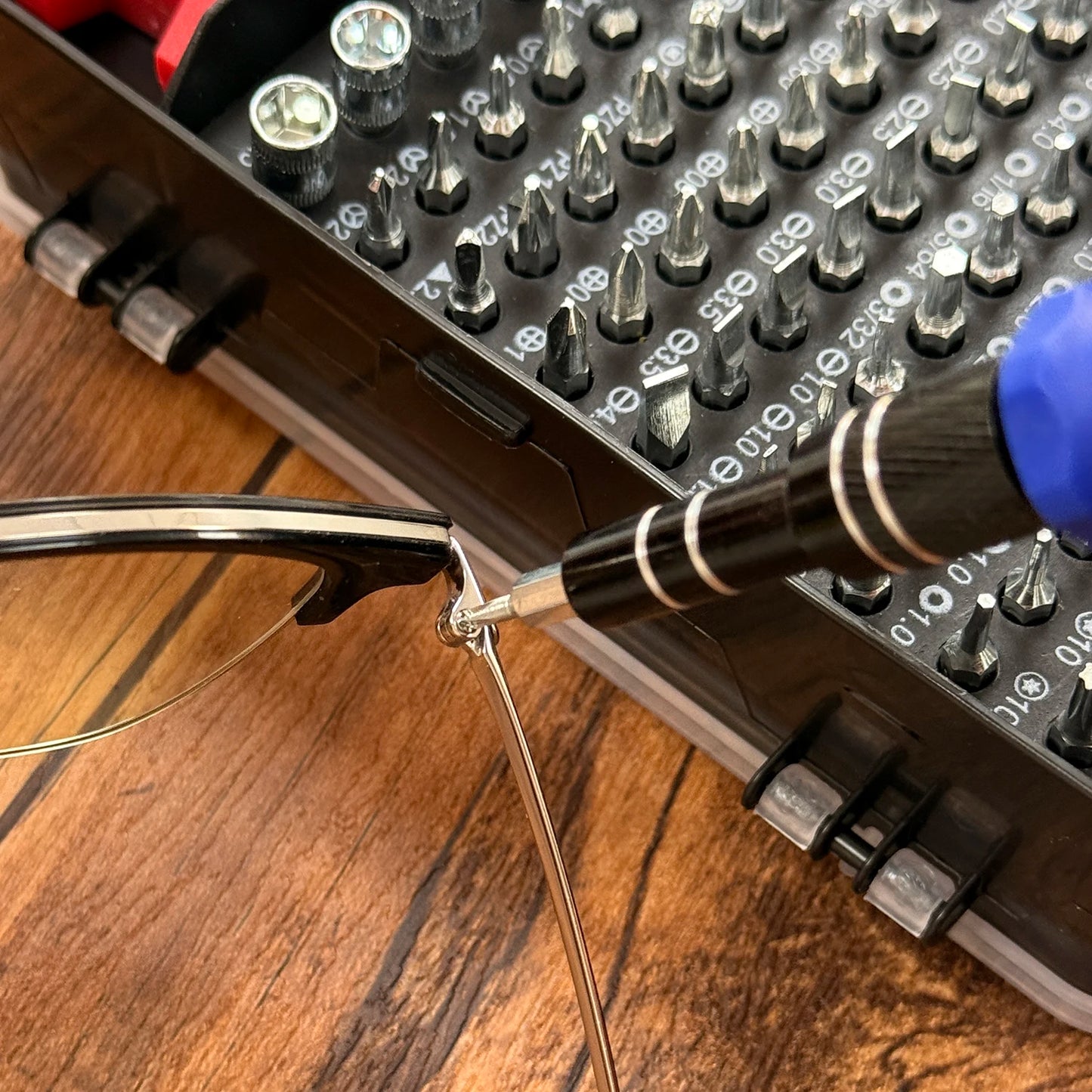 115-in-1 magnetisches Präzisions Reparaturwerkzeug Set für Elektronik