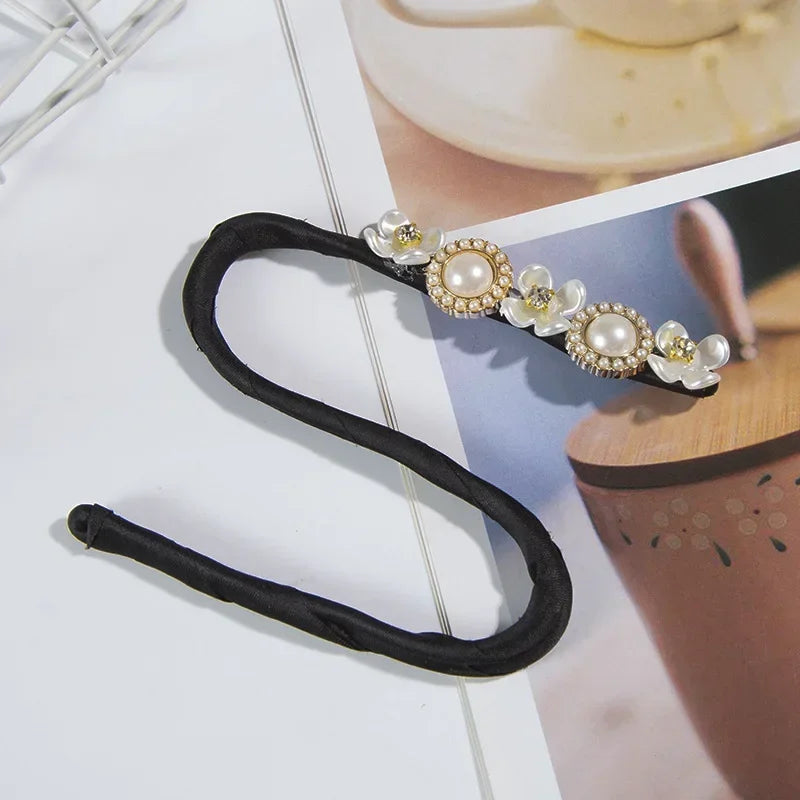 Blumenförmiger Magic Bun Maker Haarstyling Helfer für Frauen