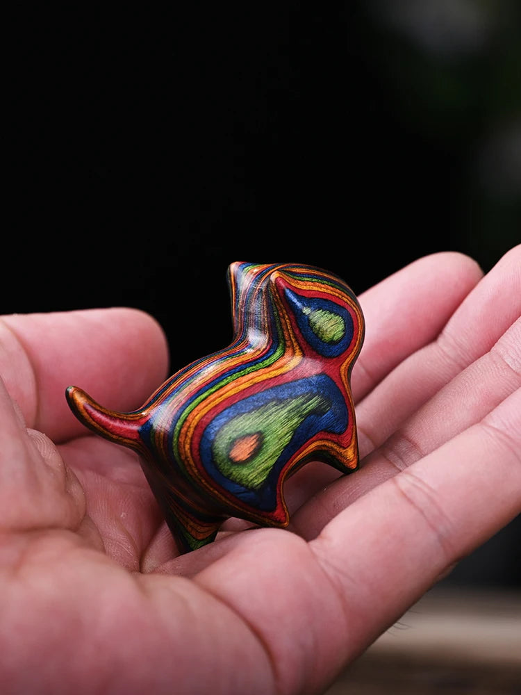 Handgeschnitzte Tierfiguren aus Naturholz – Katze & Hund Miniatur Deko