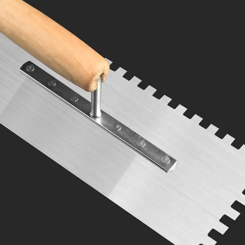 Präzise - robust: Gezahnte DIY Zahnkelle mit Holzgriff 27cm für Fliesen - Putz