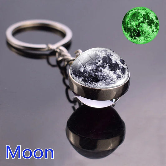 Leuchtender Solar System Schlüsselanhänger mit Glasball – Galaxy Design - Nachleuchten