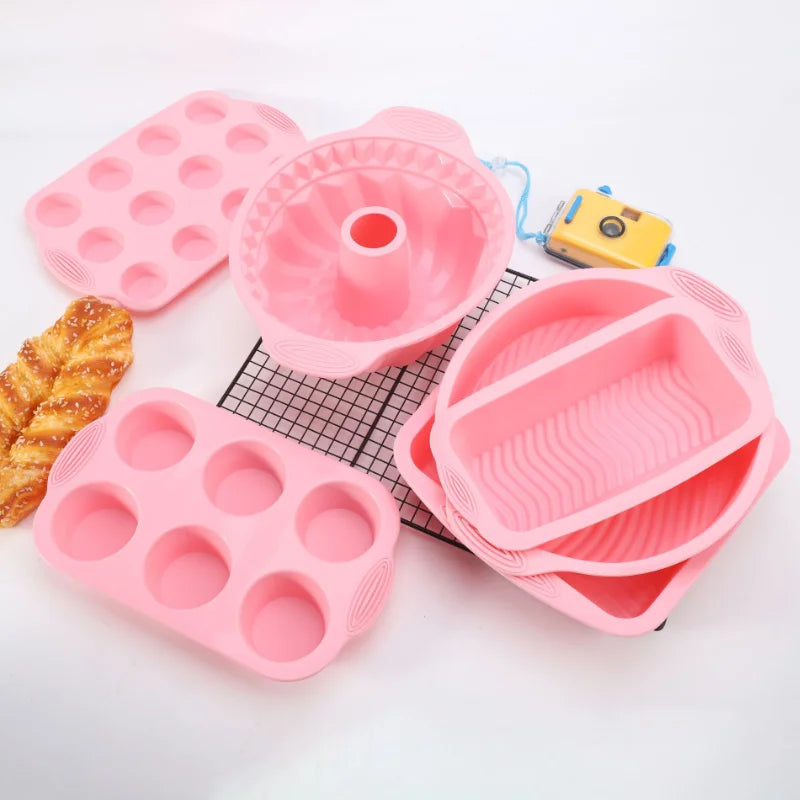 Flexible Silikonformen für Gebäck und kreative Projekte