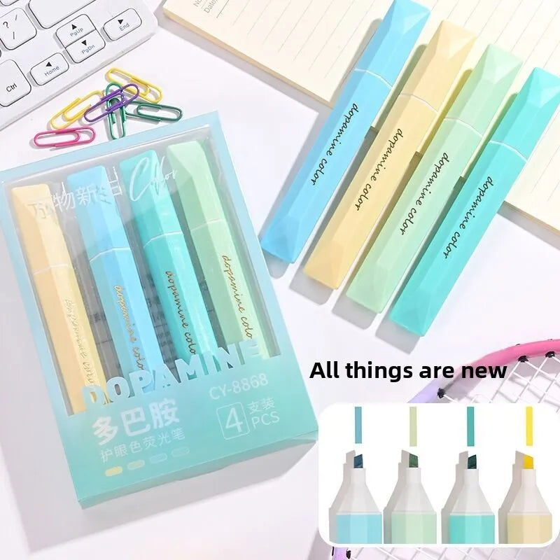 4 Viereckige Textmarker Set, wischfest, lebendige Farben für Studium - Büro