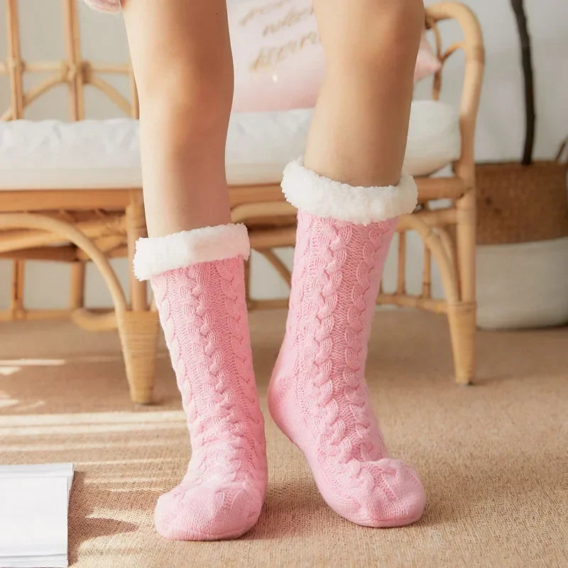 Fuzzy Thermosocke Damen warm rutschfest mit Plüschgriff in Hanffarben